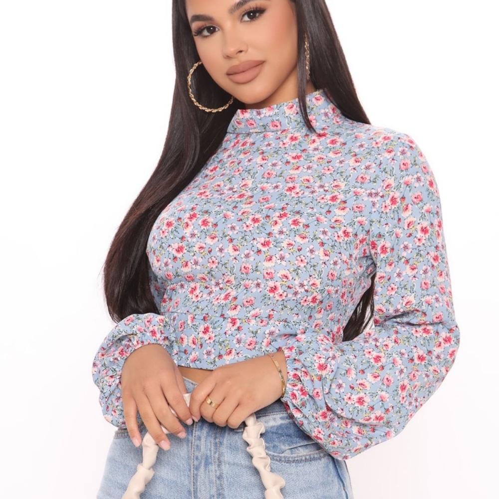 Stay for the blouse
